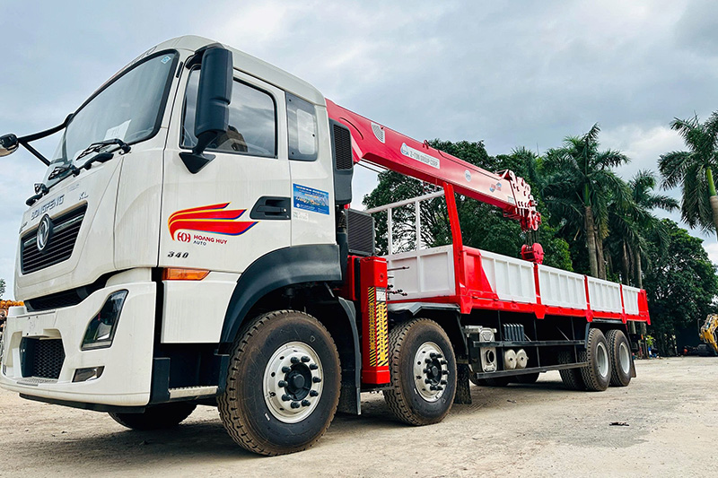 Cẩu tự hành 12 tấn KANGLIM KS2825